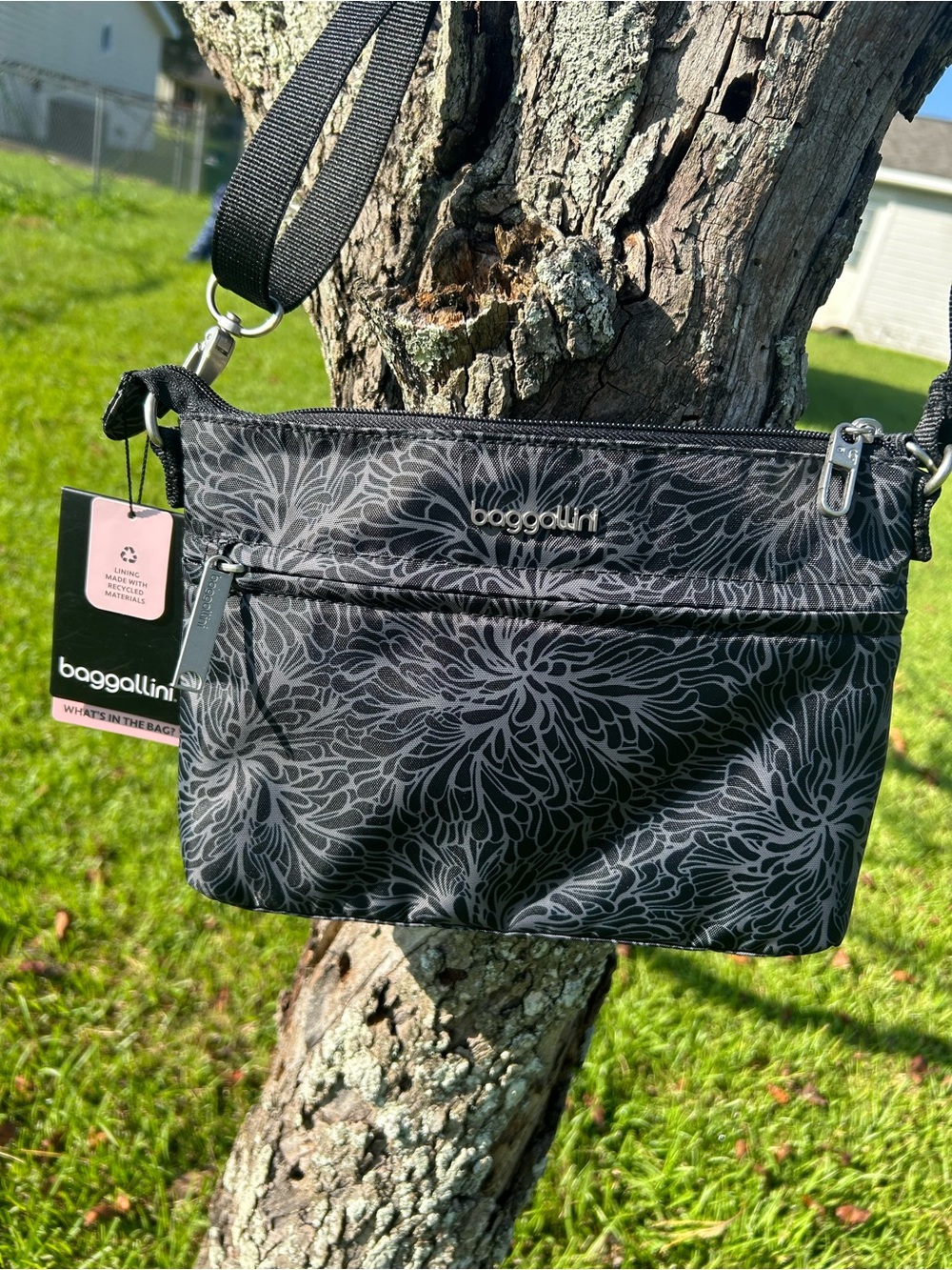 Baggallini Securtex Anti-Theft Memento Crossbody Bag | Midnight Blossom Print